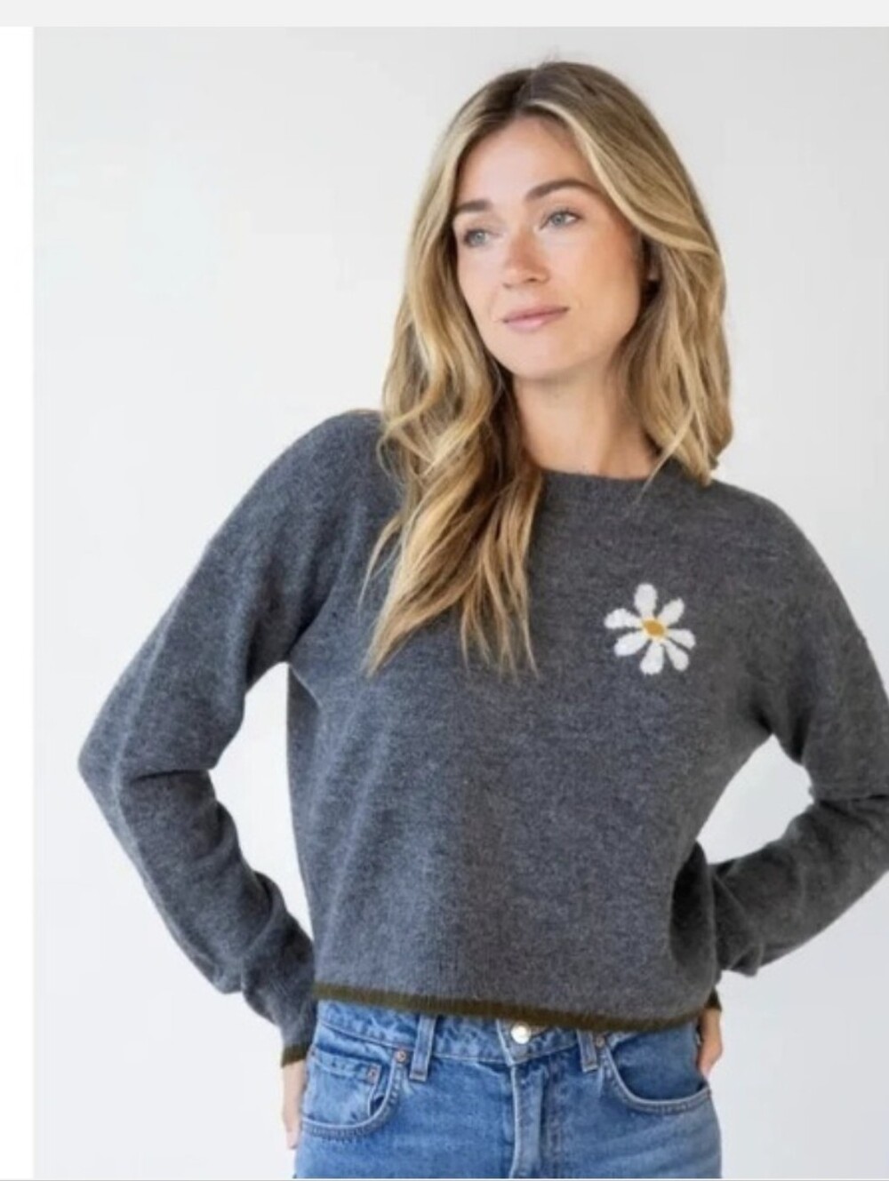 Natural Life Gray Sweater Size Small